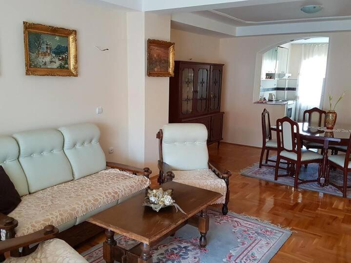 Villa Kraljevski Kumanovo Exterior foto
